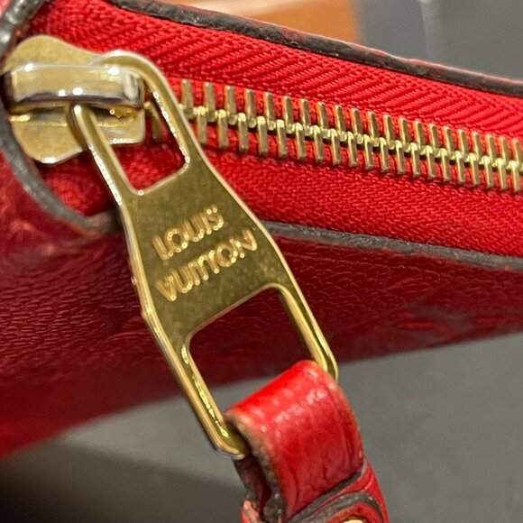 Louis Vuitton 2014 Zippy Empreinte Leather Wallet (JB1215) - Picture 4 of 10